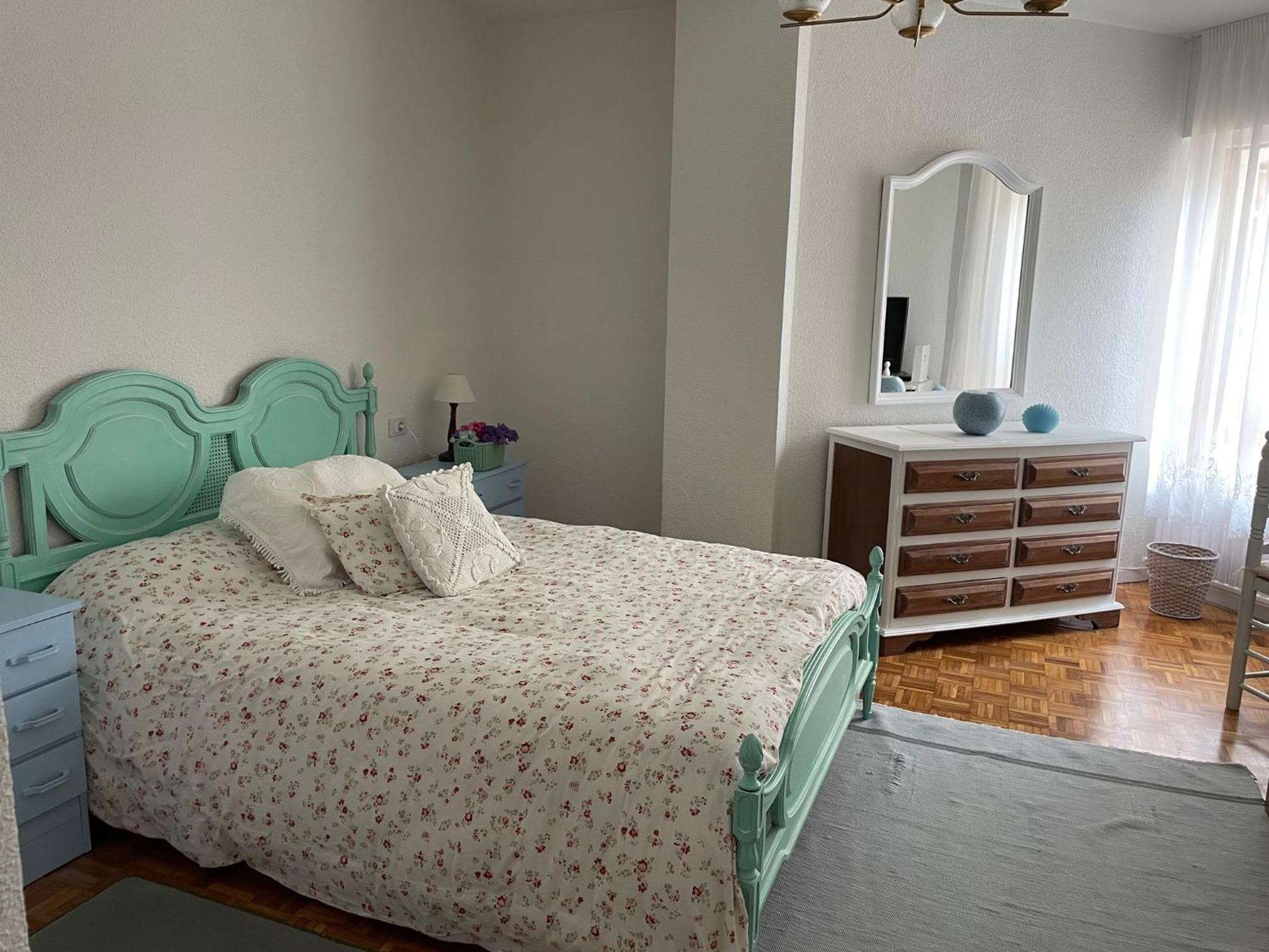 Centrico Piso En Calle Floranes Apartamento *